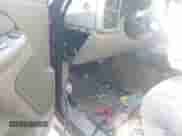 1999 Chevrolet Silverado 1500 LS z VIN 2GCEC19T2X1153428, wystawiony jako IAAI lot #43185258 z przebiegiem Nie podano mil oraz . Historia ofert i sprzedaży dostępna na DreamBid. Obrazek 12.