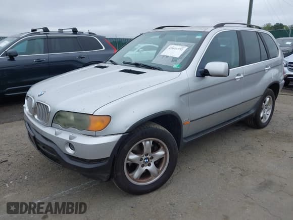 ✅ 2003 BMW X5 4.4i • VIN: 5UXFB335X3LH42598 • Лот: 43016952. Опубликован ранее на IAAI с пробегом 101 289 миль. Бесплатный доступ к архиву аукционных продаж из США и подробный отчёт об истории автомобиля на DreamBid. Изображение 2.