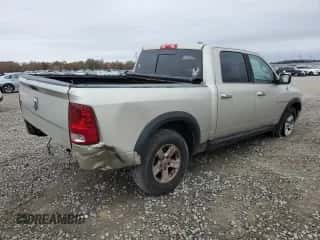 2009 Dodge 1500 SLT с VIN 1D3HB13T19J527634, выставлен на аукционе Copart как лот 82852264 с пробегом 284 069 миль миль и Списание • Salvage title. История ставок и продаж доступна на DreamBid. Изображение 3.