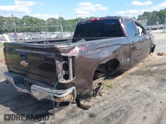 ✅ 2016 Chevrolet Silverado 1500 LT • VIN: 1GCVKREC9GZ221805 • Lot: 43101480. Wystawiony na IAAI z przebiegiem 138 997 mil. Bezpłatny archiwum sprzedaży aukcyjnych z USA i szczegółowy raport historii pojazdu na DreamBid. Zdjęcie 4.