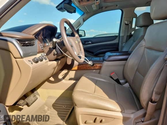 2016 Chevrolet Tahoe LTZ с VIN 1GNSKCKC6GR264493, выставлен на аукционе Copart как лот 84283015 с пробегом 142 412 миль миль и Списание • Salvage title. История ставок и продаж доступна на DreamBid. Изображение 7.