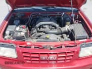 ✅ 1999 Isuzu Rodeo S • VIN: 4S2CK58WXX4346156 • Lot: 42328951. Listed on IAAI with 196,182 mi. Free auction sales archive from the USA and detailed vehicle history report at DreamBid. Image 10.