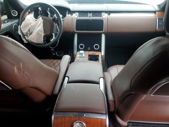 ✅ 2020 Land Rover Range Rover • VIN: SALGW5RE4LA574469 • Lot: 52372815. Listed on Copart with Not provided. Free auction sales archive from the USA and detailed vehicle history report at DreamBid. Image 8.