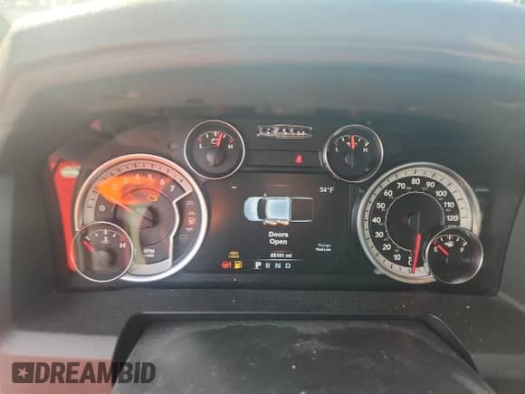 2018 Ram 1500 Big Horn with VIN 1C6RR7TT8JS150365, listed as a Copart auction lot 89542795 with 85,101 mi miles and Salvage title. Bid and sale history available at DreamBid. Image 9.