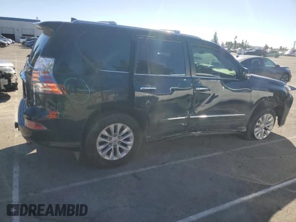 ✅ 2019 Lexus GX 460 Premium • VIN: JTJBM7FX3K5239894 • Lot: 86706325. Wystawiony na Copart z przebiegiem 132 396 mil. Bezpłatny archiwum sprzedaży aukcyjnych z USA i szczegółowy raport historii pojazdu na DreamBid. Zdjęcie 3.