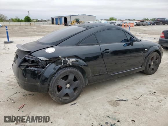 ✅ 2001 Audi TT • VIN: TRUWT28N511004768 • Лот: 51511765. Опубликован ранее на Copart с пробегом 160 485 миль. Бесплатный доступ к архиву аукционных продаж из США и подробный отчёт об истории автомобиля на DreamBid. Изображение 3.