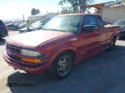 ✅ 2003 Chevrolet S-10 LS • VIN: 1GCCS19X338177239 • Лот: 41637978. Опубликован ранее на IAAI с пробегом 182 029 миль. Бесплатный доступ к архиву аукционных продаж из США и подробный отчёт об истории автомобиля на DreamBid. Изображение 2.