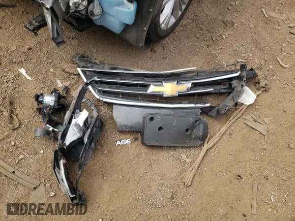 ✅ 2015 Chevrolet Impala LT • VIN: 2G1125S36F9287824 • Лот: 47625024. Опубликован ранее на Copart с пробегом 107 051 миль. Бесплатный доступ к архиву аукционных продаж из США и подробный отчёт об истории автомобиля на DreamBid. Изображение 12.