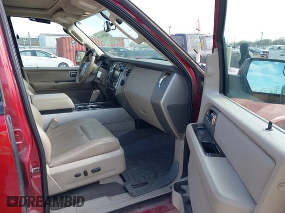 ✅ 2014 Ford Expedition Limited • VIN: 1FMJU2A59EEF11680 • Лот: 42085676. Опубликован ранее на IAAI с пробегом 112 027 миль. Бесплатный доступ к архиву аукционных продаж из США и подробный отчёт об истории автомобиля на DreamBid. Изображение 5.