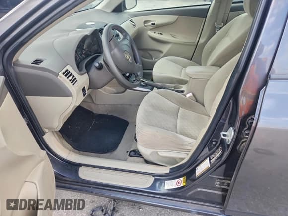 ✅ 2009 Toyota Corolla • VIN: JTDBL40EX99074893 • Lot: 93081085. Listed on Copart with 136,420 mi. Free auction sales archive from the USA and detailed vehicle history report at DreamBid. Image 7.