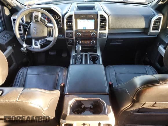 ✅ 2017 Ford F-150 Lariat • VIN: 1FTEW1EFXHFB13549 • Lot: 86786585. Listed on Copart with 135,757 mi. Free auction sales archive from the USA and detailed vehicle history report at DreamBid. Image 8.