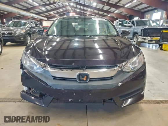 ✅ 2016 Honda Civic LX • VIN: 19XFC2F51GE217476 • Лот: 94481505. Опубликован ранее на Copart с пробегом 125 033 миль. Бесплатный доступ к архиву аукционных продаж из США и подробный отчёт об истории автомобиля на DreamBid. Изображение 5.