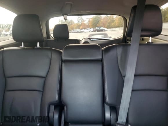 ✅ 2019 Honda Pilot Touring 8-Passenger • VIN: 5FNYF6H99KB068941 • Lot: 87454695. Listed on Copart with 98,410 mi. Free auction sales archive from the USA and detailed vehicle history report at DreamBid. Image 10.