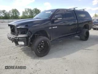 ✅ 2009 Dodge 1500 Sport • VIN: 1D3HV18T39S783798 • Lot: 53626685. Wystawiony na Copart z przebiegiem 174 851 mil. Bezpłatny archiwum sprzedaży aukcyjnych z USA i szczegółowy raport historii pojazdu na DreamBid. Zdjęcie 1.