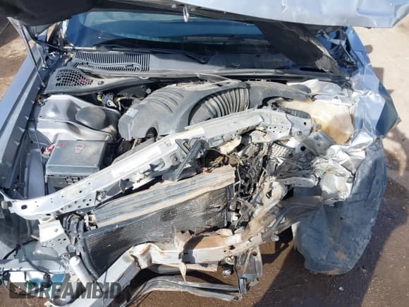 ✅ 2011 Dodge Challenger R/T • VIN: 2B3CJ5DT2BH561148 • Lot: 41582330. Wystawiony na IAAI z przebiegiem 133 896 mil. Bezpłatny archiwum sprzedaży aukcyjnych z USA i szczegółowy raport historii pojazdu na DreamBid. Zdjęcie 10.