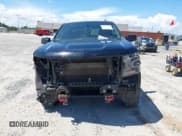 ✅ 2022 Chevrolet Silverado 1500 LT Trail Boss • VIN: 1GCPYFED0NZ236995 • Lot: 42514111. Wystawiony na IAAI z przebiegiem 53 377 mil. Bezpłatny archiwum sprzedaży aukcyjnych z USA i szczegółowy raport historii pojazdu na DreamBid. Zdjęcie 12.