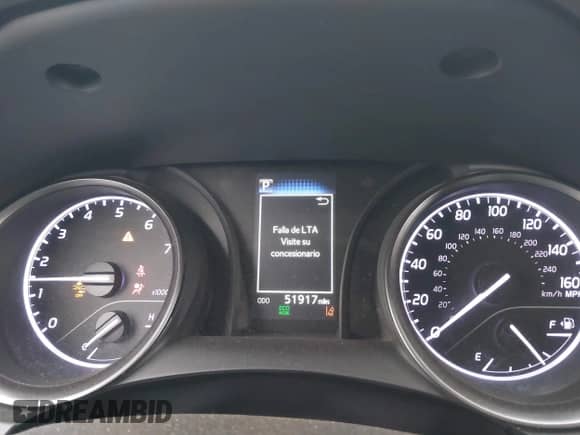 2023 Toyota Camry SE z VIN 4T1G11AK0PU095465, wystawiony jako IAAI lot #42987413 z przebiegiem 51 917 mil mil oraz . Historia ofert i sprzedaży dostępna na DreamBid. Obrazek 7.