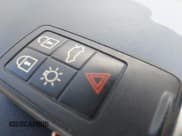 ✅ 2016 Volvo XC60 T5 Drive-E Premier • VIN: YV440MDK9G2787207 • Lot: 42819452. Listed on IAAI with 110,686 mi. Free auction sales archive from the USA and detailed vehicle history report at DreamBid. Image 11.