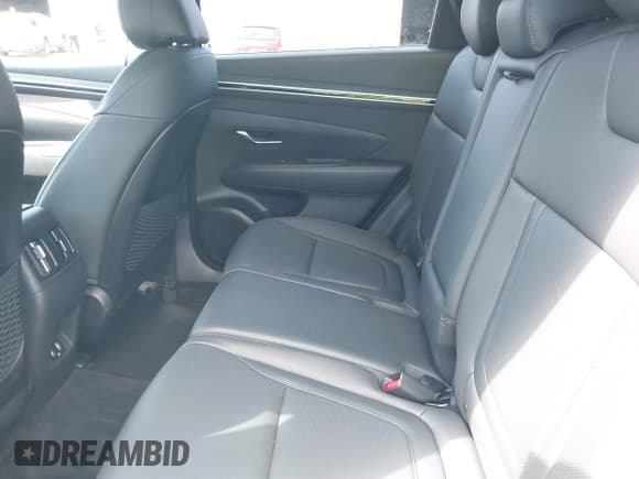 ✅ 2023 Hyundai Tucson SEL • VIN: 5NMJFCAE8PH276192 • Lot: 43122686. Wystawiony na IAAI z przebiegiem 14 009 mil. Bezpłatny archiwum sprzedaży aukcyjnych z USA i szczegółowy raport historii pojazdu na DreamBid. Zdjęcie 8.