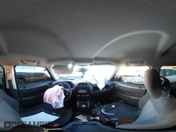 ✅ 2017 Jeep Patriot Sport • VIN: 1C4NJPBB1HD166980 • Lot: 41208398. Listed on IAAI with 137,390 mi. Free auction sales archive from the USA and detailed vehicle history report at DreamBid. Image 18.