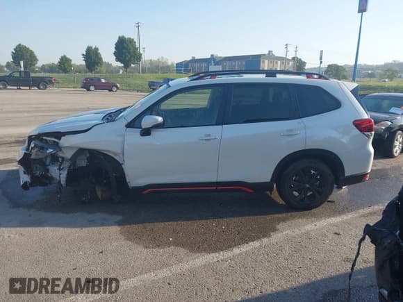 ✅ 2019 Subaru Forester Special Sports • VIN: JF2SKAKC4KH511930 • Лот: 43344847. Опубликован ранее на IAAI с пробегом 17 977 миль. Бесплатный доступ к архиву аукционных продаж из США и подробный отчёт об истории автомобиля на DreamBid. Изображение 14.