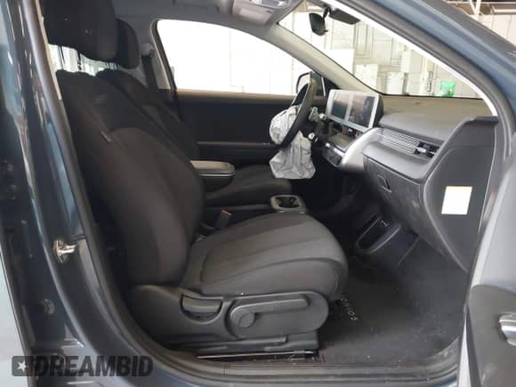 ✅ 2024 Hyundai Ioniq 5 SE Standard Range • VIN: KM8KM4DB7RU262342 • Lot: 42302819. Wystawiony na IAAI z przebiegiem 12 461 mil. Bezpłatny archiwum sprzedaży aukcyjnych z USA i szczegółowy raport historii pojazdu na DreamBid. Zdjęcie 5.