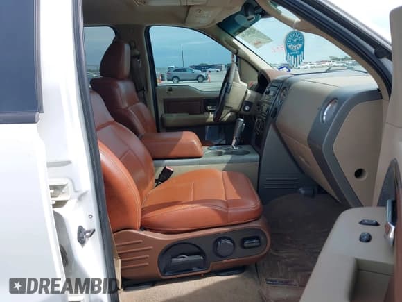 ✅ 2007 Ford F-150 XLT • VIN: 1FTPW12V87KC97237 • Lot: 42698159. Wystawiony na IAAI z przebiegiem 213 818 mil. Bezpłatny archiwum sprzedaży aukcyjnych z USA i szczegółowy raport historii pojazdu na DreamBid. Zdjęcie 5.