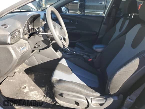 2020 Hyundai Veloster 2.0 z VIN KMHTG6AF4LU021831, wystawiony jako Copart lot #80334674 z przebiegiem 51 115 mil mil oraz Szkoda całkowita • Salvage title. Historia ofert i sprzedaży dostępna na DreamBid. Obrazek 7.