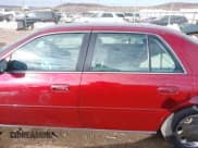 ✅ 2000 Cadillac DeVille DHS • VIN: 1G6KE57Y7YU349957 • Lot: 41390294. Wystawiony na IAAI z przebiegiem Nie podano. Bezpłatny archiwum sprzedaży aukcyjnych z USA i szczegółowy raport historii pojazdu na DreamBid. Zdjęcie 14.