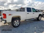 ✅ 2012 Chevrolet Silverado 2500HD LT • VIN: 1GC1KXCGXCF197700 • Лот: 67840765. Опубликован ранее на Copart с пробегом 74 019 миль. Бесплатный доступ к архиву аукционных продаж из США и подробный отчёт об истории автомобиля на DreamBid. Изображение 3.
