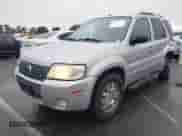 2005 Mercury Mariner Luxury z VIN 4M2CU561X5DJ16539, wystawiony jako IAAI lot #41572981 z przebiegiem 157 461 mil mil oraz . Historia ofert i sprzedaży dostępna na DreamBid. Obrazek 2.