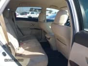 ✅ 2013 Toyota Venza LE • VIN: 4T3ZA3BB8DU075874 • Lot: 43558054. Listed on IAAI with 187,901 mi. Free auction sales archive from the USA and detailed vehicle history report at DreamBid. Image 8.