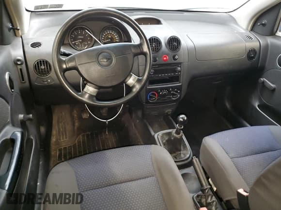 ✅ 2008 Chevrolet Aveo LS • VIN: KL1TD66638B135240 • Lot: 44612315. Wystawiony na Copart z przebiegiem 159 712 mil. Bezpłatny archiwum sprzedaży aukcyjnych z USA i szczegółowy raport historii pojazdu na DreamBid. Zdjęcie 8.