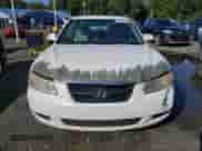 2008 Hyundai Sonata GLS z VIN 5NPET46F18H324184, wystawiony jako Copart lot #81470235 z przebiegiem 190 468 mil mil oraz Szkoda całkowita • Salvage title. Historia ofert i sprzedaży dostępna na DreamBid. Obrazek 5.