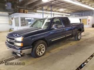2006 Chevrolet Silverado 1500 LT2 with VIN 2GCEC19Z861323665, listed as a Copart auction lot 76084704 with 122,792 mi miles and Non repairable. Bid and sale history available at DreamBid. Image 1.