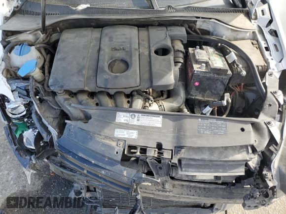 ✅ 2011 Volkswagen Golf • VIN: WVWAB7AJ4BW255734 • Лот: 78682654. Опубликован ранее на Copart с пробегом 154 014 миль. Бесплатный доступ к архиву аукционных продаж из США и подробный отчёт об истории автомобиля на DreamBid. Изображение 12.