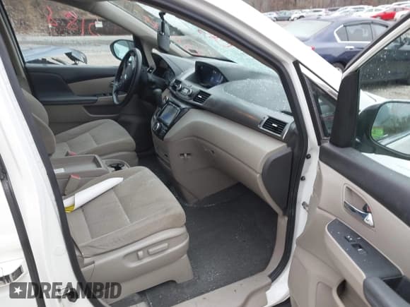 ✅ 2017 Honda Odyssey SE • VIN: 5FNRL5H31HB024475 • Лот: 43725188. Опубликован ранее на IAAI с пробегом 169 536 миль. Бесплатный доступ к архиву аукционных продаж из США и подробный отчёт об истории автомобиля на DreamBid. Изображение 5.