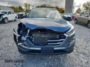 ✅ 2017 Hyundai Tucson SE • VIN: KM8J3CA48HU414979 • Лот: 82706155. Опубликован ранее на Copart с пробегом 83 672 миль. Бесплатный доступ к архиву аукционных продаж из США и подробный отчёт об истории автомобиля на DreamBid. Изображение 5.