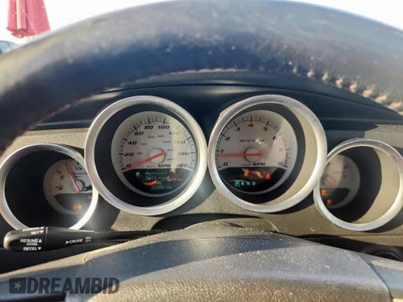 2006 Dodge Charger SRT-8 с VIN 2B3KA73W96H288105, выставлен на аукционе Copart как лот 84009015 с пробегом 83 880 миль миль и Списание • Salvage title. История ставок и продаж доступна на DreamBid. Изображение 9.