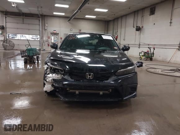 ✅ 2024 Honda Civic Sport • VIN: 19XFL2H84RE030565 • Lot: 42914981. Listed on IAAI with 16,234 mi. Free auction sales archive from the USA and detailed vehicle history report at DreamBid. Image 12.