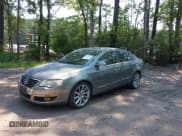 ✅ 2008 Volkswagen Passat 3.6L V6 • VIN: WVWCU73C68P030395 • Lot: 42846112. Listed on IAAI with 93,644 mi. Free auction sales archive from the USA and detailed vehicle history report at DreamBid. Image 2.