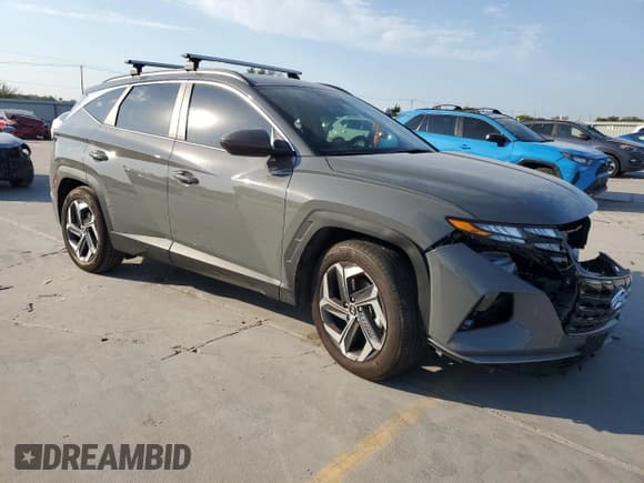 ✅ 2024 Hyundai Tucson SEL • VIN: 5NMJB3DE4RH420850 • Lot: 75567594. Listed on Copart with 3,029 mi. Free auction sales archive from the USA and detailed vehicle history report at DreamBid. Image 4.