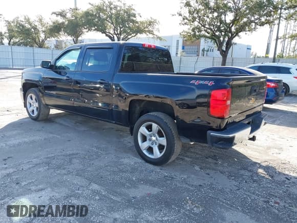 ✅ 2015 Chevrolet Silverado 1500 LT • VIN: 3GCUKREH1FG296178 • Лот: 43673035. Опубликован ранее на IAAI с пробегом 112 790 миль. Бесплатный доступ к архиву аукционных продаж из США и подробный отчёт об истории автомобиля на DreamBid. Изображение 3.