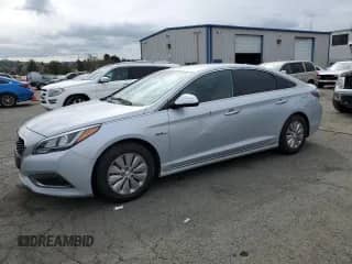 2017 Hyundai Sonata SE z VIN KMHE24L10HA059207, wystawiony jako Copart lot #47704465 z przebiegiem 303 903 mil mil oraz Czysty tytuł • Clean title. Historia ofert i sprzedaży dostępna na DreamBid. Obrazek 1.