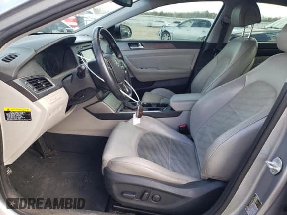 ✅ 2015 Hyundai Sonata Sport • VIN: 5NPE34AF0FH161516 • Лот: 39220673. Опубликован ранее на Copart с пробегом 143 615 миль. Бесплатный доступ к архиву аукционных продаж из США и подробный отчёт об истории автомобиля на DreamBid. Изображение 7.