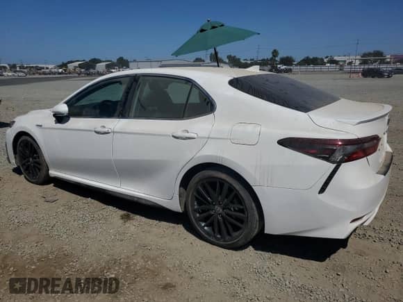 2021 Toyota Camry Hybrid SE с VIN 4T1G31AK6MU028794, выставлен на аукционе Copart как лот 70559935 с пробегом Не указан миль и Чистый • Clean title. История ставок и продаж доступна на DreamBid. Изображение 2.