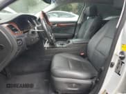 ✅ 2015 Hyundai Equus Ultimate • VIN: KMHGH4JH7FU097861 • Лот: 52369885. Опубликован ранее на Copart с пробегом 21 008 миль. Бесплатный доступ к архиву аукционных продаж из США и подробный отчёт об истории автомобиля на DreamBid. Изображение 7.