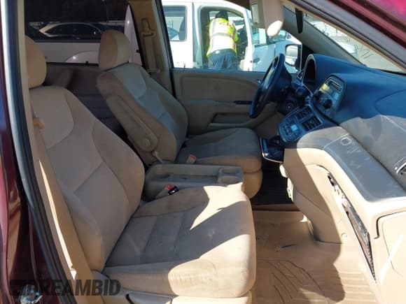 ✅ 2007 Honda Odyssey EX • VIN: 5FNRL38417B116617 • Lot: 43726154. Listed on IAAI with 153,626 mi. Free auction sales archive from the USA and detailed vehicle history report at DreamBid. Image 5.