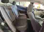 2016 Chevrolet Cruze LT z VIN 1G1BE5SM4G7305163, wystawiony jako Copart lot #89530065 z przebiegiem 54 492 mil mil oraz Szkoda całkowita • Salvage title. Historia ofert i sprzedaży dostępna na DreamBid. Obrazek 10.