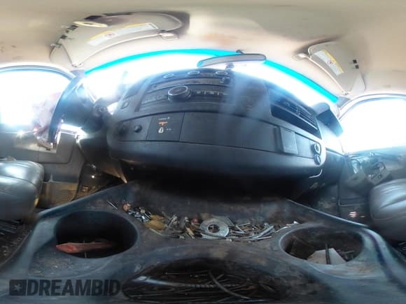 ✅ 2016 Chevrolet Express Cargo • VIN: 1GCZGHFF9G1269518 • Lot: 42130511. Listed on IAAI with 249,098 mi. Free auction sales archive from the USA and detailed vehicle history report at DreamBid. Image 18.